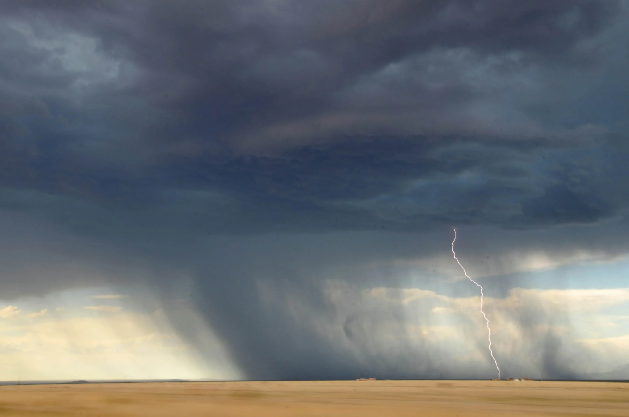 champs pluie orage